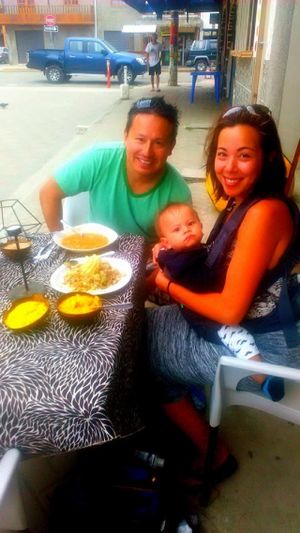 friends at Amor Infinito in Montanita