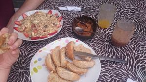 breakfast  at Amor Infinito in Montanita