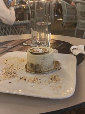 Lime raw cake , only 129 czk !   at cacao in Prague