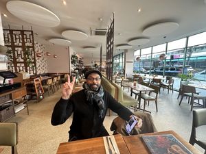 “Papa Dee” in the house, check out his music he’s brilliant 🤩  #Veganuary at Mildreds - Camden in North West London