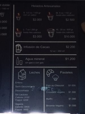 Vegan Croissants and brownies Fridays, Saturday, Sunday at Xoco Por Ti in Santiago