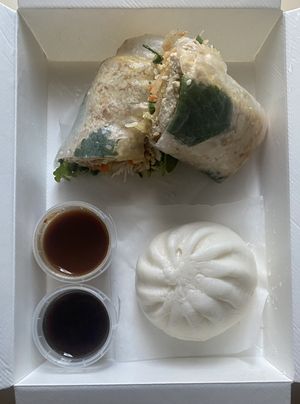   at Knees to Chin in Brussels