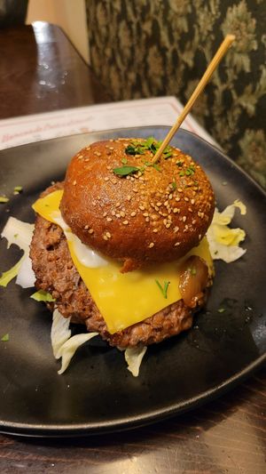 Gluten-free "cheese" burger at Space Burger in Dusseldorf