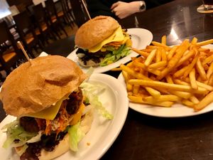 dinner is served ;) at Space Burger in Dusseldorf