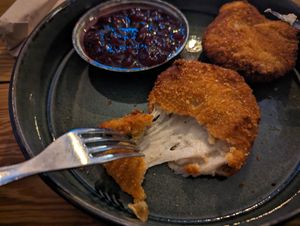 Keese-Camembäärts at Froindlichst - Winterhude in Hamburg