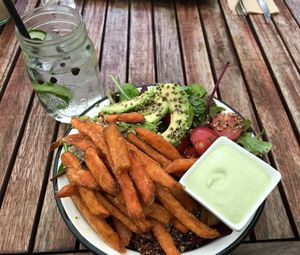Delicious Buddha Bowl at "froindlichst"  at Froindlichst - Winterhude in Hamburg