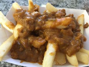 chili fries at Simon's Hot Dogs in Scottsdale