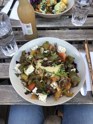 Tofeta, roasted and marinated veggies, red cabbage and i had a salty roll on the side which was reaaaally good ! at Against the Grain in Lyon