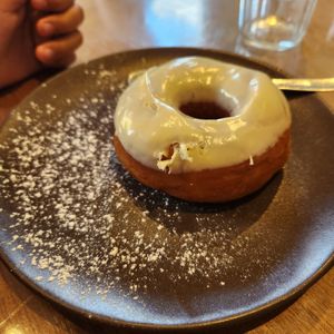 Donut at Against the Grain in Lyon