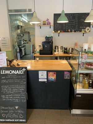 Against the Grain Counter at Against the Grain in Lyon