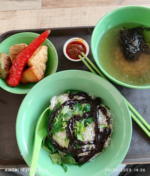 YTF set B at Daily Green 吉祥素 - Aljunied in Central Singapore