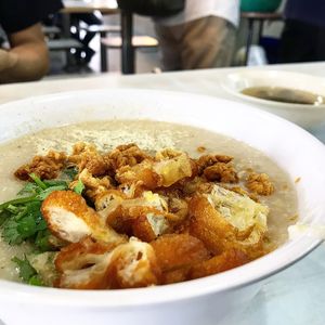 Porridge at Daily Green 吉祥素 - Aljunied in Central Singapore