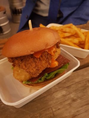 Burger Deluxe! at Woking Amazing in Northcote