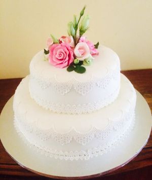 Wedding cake at OMV Bakery in Reservoir
