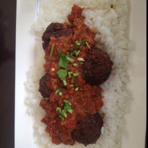 קציצות סויה עם אורז ורוטב עגבניות חריף at Ayana in Petach Tikva