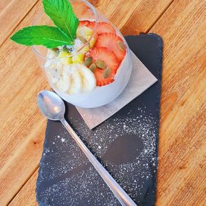 vegan breakfast at OWL Organic Market in San Pedro De Alcantara