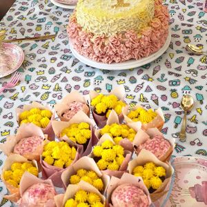 vegan cake at OWL Organic Market in San Pedro De Alcantara