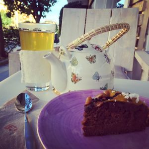 Afternoon tea time at OWL Organic Market in San Pedro De Alcantara