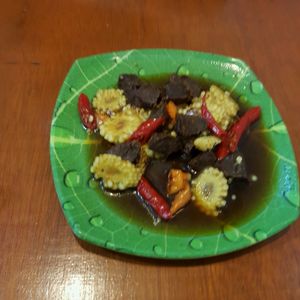 Beef Chunck Lada Hitam at Lusidus in Yogyakarta