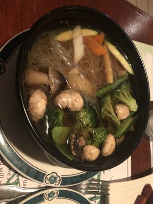 米粉蔬菜湯  at Veggie Heaven in Montclair