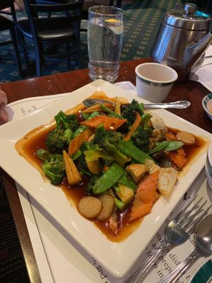 Veggie salad at Veggie Heaven in Montclair