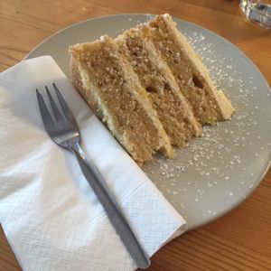 vegan Victoria sponge cake - better than a regular cake   at Peagreen Kitchen in Torquay