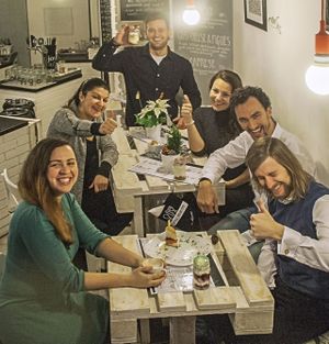 
Are you a vegetarian/vegan/raw lover? Then you may feel lost in Czech kitchen. We want to help you to try a food in Prague which is both –  healthy and full of flavor in restaurants with amazing atmosphere. Come with us and we will introduce you  at I Like Veggie Food Tours in Prague