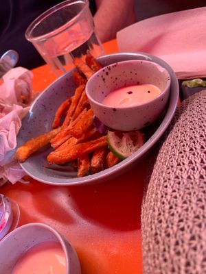 "Fries before guys” at Mahalo - Hornsgatan in Stockholm