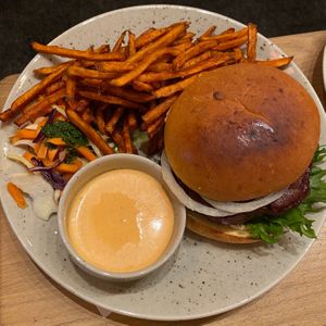 Burger Queen at Mahalo - Hornsgatan in Stockholm
