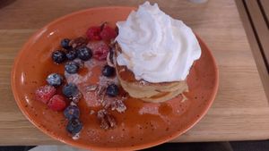Berry special American pancakes at Mahalo - Hornsgatan in Stockholm