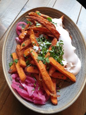 Loaded fries at Mahalo - Hornsgatan in Stockholm