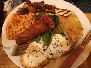 The vegetarian full breakfast at The Bristolian in Bristol