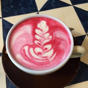 Rote-Rüben-Latte :) at GustaV in Salzburg