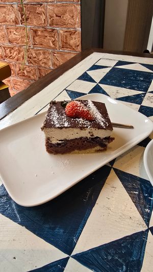 Donauwelle als Kuchen des Tages at GustaV in Salzburg
