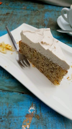 Poppy seed and pear cake at GustaV in Salzburg