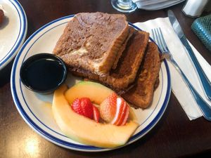 Vegan French toast at Smoke and Barrel in Washington