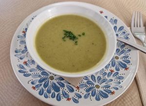 Sopa de porros at Kombu in Sant Cugat Del Valles
