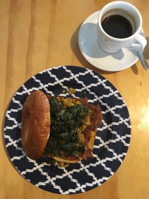 Bagel Scrambel "Eggs", "Bacon" and Spinach (14.50$) at Sweet Release in Wellington