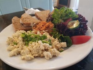 Scrambled Tofu at Cafe Michelle in Warsaw