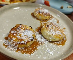 Veganised traditional Russian syrniki at Veggie Box in St Petersburg