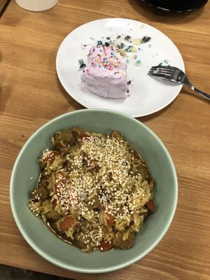 米饭很好吃 at Veggie Box in St Petersburg