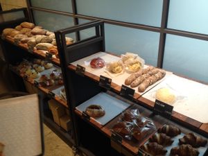 All the delicious vegan bread that used to be at The Blue Bread at Cafe Changbi - 까페창비 in Seoul