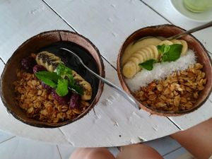 black bowl and pure colada bowl at Pure Koh Lanta in Koh Lanta
