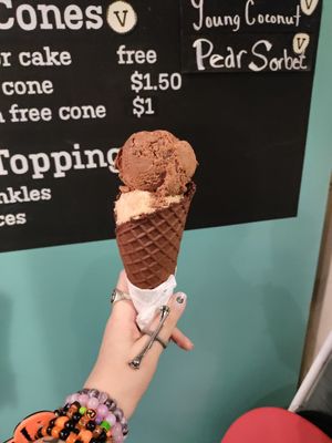 Mexican Chocolate and PB Fudge at Curbside Creamery in Oakland