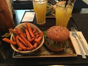 Hans im Medienhafen at Hans im Glück in Dusseldorf