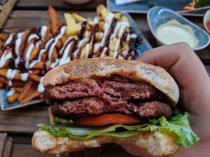 Double patty & mixed fries at Hans im Glück in Dusseldorf