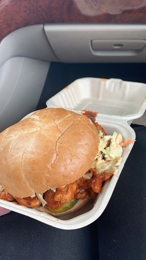 Slosmomofo  at Homegrown Smoker in Portland