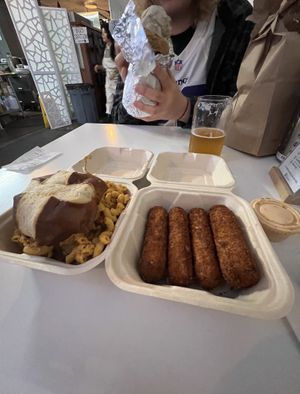 Mac and cheese chick’n sandwich and mozzarella sticks  at Homegrown Smoker in Portland