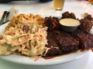 Amazing barbecue  at Homegrown Smoker in Portland