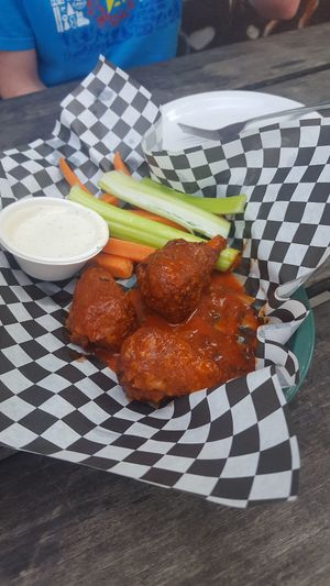 Buffalo Thwangs at Homegrown Smoker in Portland